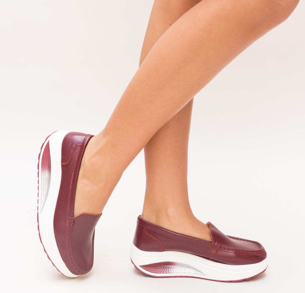 Pantofi grena casual slip-on cu talpa inalta de 5cm confectionati din piele naturala de calitate Drigo