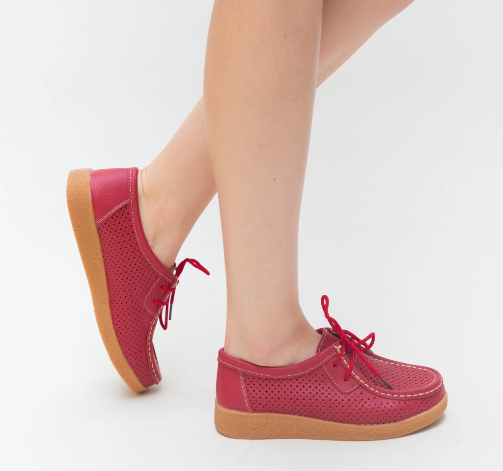 Pantofi rosii perforati cu croiala casual prevazuti cu talpa inalta Dulma