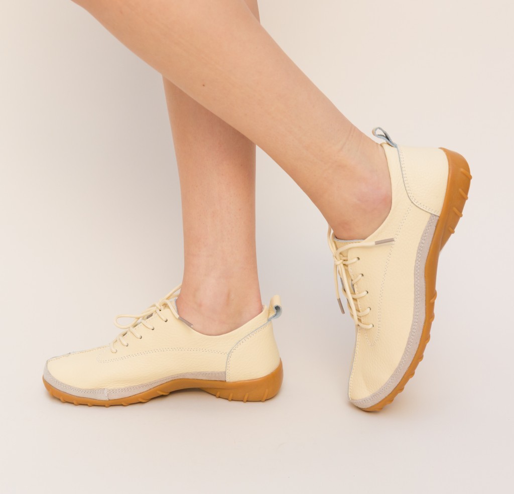 Pantofi casual bej pentru tinute de zi confectionati din piele naturala Escan