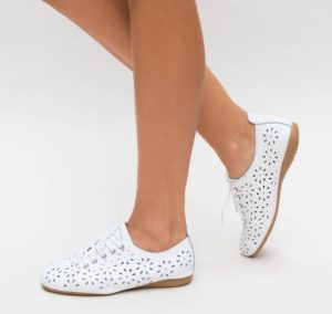 Pantofi de zi casual albi cu perforatii realizati din piele naturala Progo