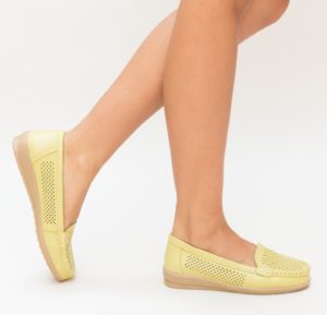 Pantofi casual galbeni ieftini pentru toamna confectionati din piele naturala Zmogo