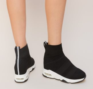 Pantofi sport negri slip-on la reducere cu platforma comoada de 6cm Godic
