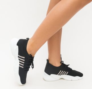 Pantofi negri sport comozi realizati din material textil ce permit pielii sa respire Limake