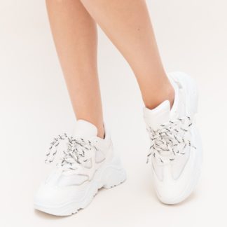 Pantofi sport albi de toamna ieftini cu sireturi si talpa groasa Romba