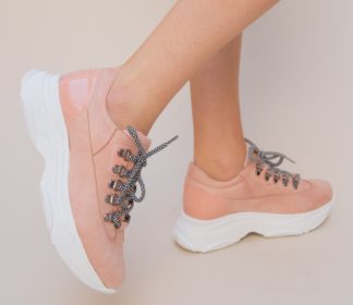 Pantofi roz sport ieftini si comozi din piele eco intoarsa prevazuti cu sireturi Semi
