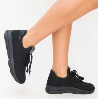 Pantofi sport ieftini negri cu sireturi realizati din material textil confortabil Tril
