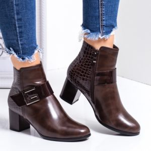 Botine maro elegante de dama cu toc de 6cm Senalia si textura piele de reptila la spate